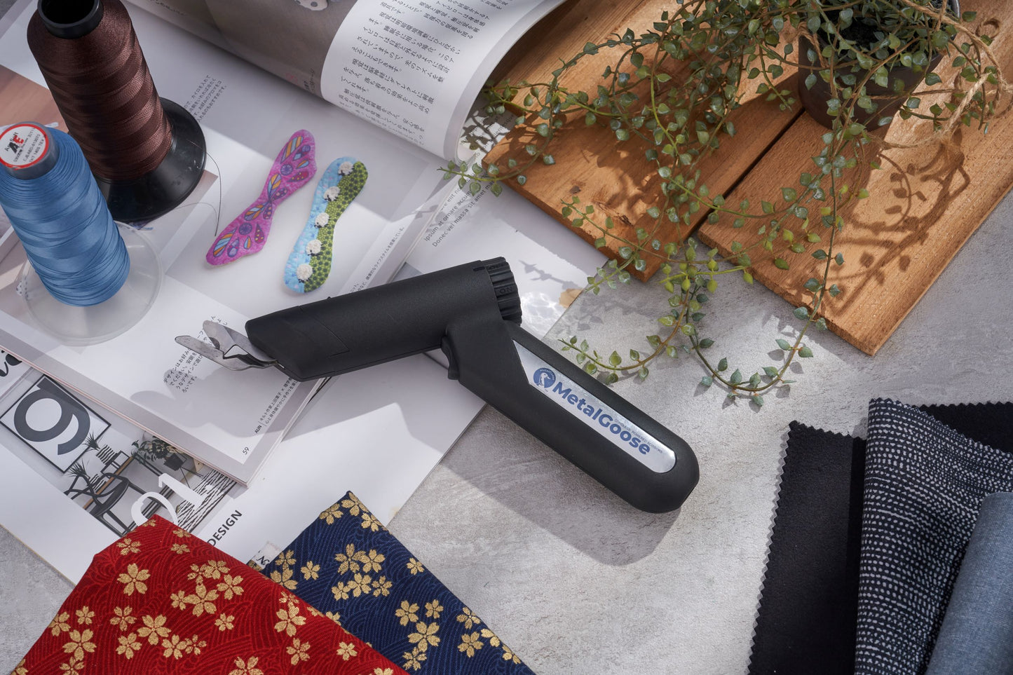 Electric Scissors